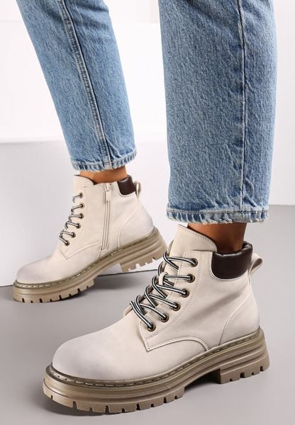 Beżowe Traperki z Lekkim Ociepleniem Malak. Brązowe trapery i śniegowce Born2be. Za 94.99 zł.