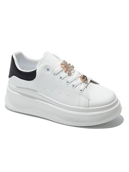 C'M Sneakersy w kolorze białym rozmiar: 36. Białe trampki C'M, bez wzorów, bez zapięcia. Za 65.38 zł.