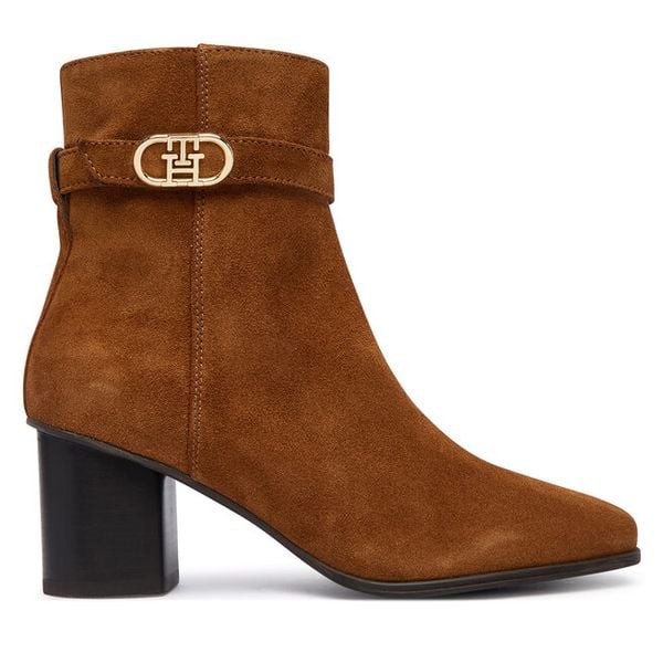 Botki Tommy Hilfiger. Brązowe botki TOMMY HILFIGER, bez wzorów, bez obcasa, na słupku, bez zapięcia. Za 699.99 zł.