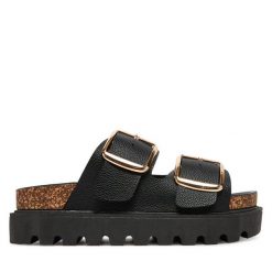 Klapki DeeZee. Czarne klapki DeeZee, bez wzorów, bez obcasa. Za 139.99 zł.