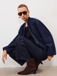 Jeansy straight wide leg z dżetami - niebieski. Niebieskie jeansy Sinsay, bez wzorów. Za 89.99 zł.