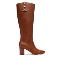 Kozaki LAUREN RALPH LAUREN. Brązowe kozaki Lauren Ralph Lauren, bez obcasa, na słupku, bez zapięcia. Za 1,399.00 zł.