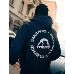 MANTO bluza z kapturem LABEL 25 OVERSIZE granatowa. Niebieskie bluzy MANTO, bez wzorów, z kapturem. Za 299.00 zł.