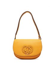 Guess Torebka Calebra HWBG95 36210 Żółty. Żółte listonoszki Guess, z aplikacjami, ze skóry, bez dodatków. Za 589.99 zł.
