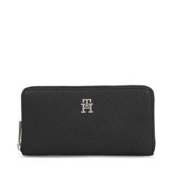 Duży Portfel Damski Tommy Hilfiger. Czarne portfele TOMMY HILFIGER, bez wzorów. Za 229.99 zł.