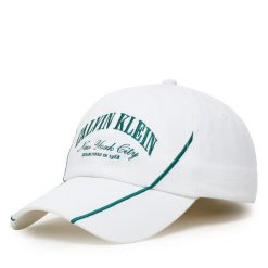 Czapka z daszkiem Calvin Klein. Białe czapki Calvin Klein, bez wzorów. Za 169.99 zł.