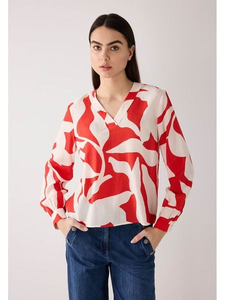 More & More Bluzka w kolorze czerwono-białym rozmiar: 34. Czerwone bluzki More & More, bez wzorów, bez kołnierzyka, bez ramiączek. Za 139.95 zł.