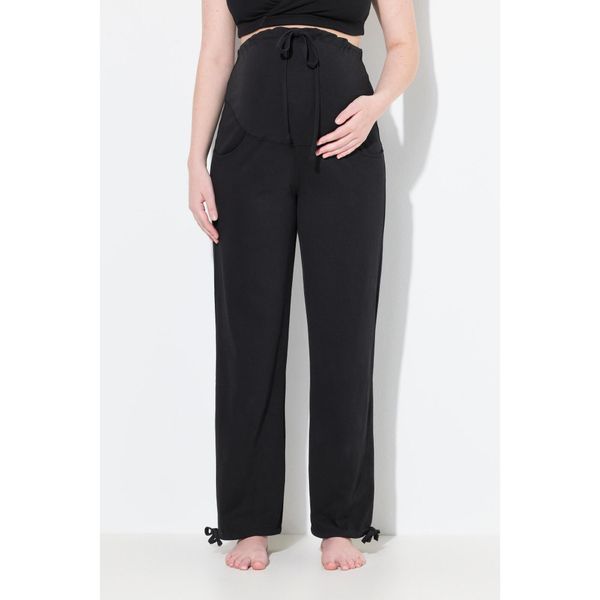 Damskie Spodnie dresowe Bellieva ekstra szeroki pas bio-bawełna. Czarne spodnie dresowe Ulla Popken, plus size, bez wzorów, z bawełny. Za 195.99 zł.