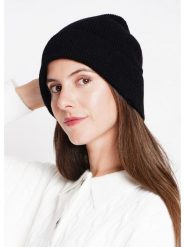 William de Faye Czapka beanie w kolorze czarnym rozmiar: onesize. Czarne czapki William de Faye, bez wzorów, ze splotem. Za 101.23 zł.