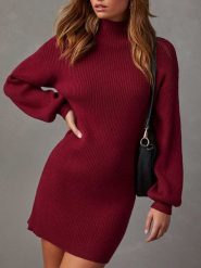 Milan Kiss Sukienka dzianinowa w kolorze bordowym rozmiar: S. Czerwone sukienki Milan Kiss, na co dzień, s, bez wzorów, z dzianiny, bez kołnierzyka, bez ramiączek, mini, proste. Za 165.99 zł.