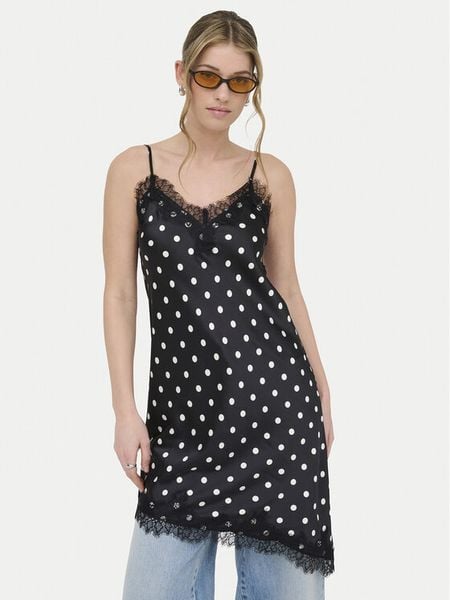 ONLY Sukienka codzienna Bella 15380521 Czarny Regular Fit. Czarne sukienki Only, na co dzień, xs, bez wzorów, z syntetyku, bez kołnierzyka, bez ramiączek, proste. Za 139.99 zł.
