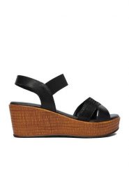 Lasocki Sandały CEO-WI16-NYASA-04 Czarny. Czarne sandały Lasocki, bez wzorów, ze skóry, bez obcasa, na koturnie, bez zapięcia. Za 179.99 zł.