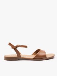 Rude płaskie sandały. Brązowe sandały Ryłko, bez wzorów, ze skóry, eleganckie, z okrągłym noskiem, bez obcasa, na płaskiej podeszwie, bez zapięcia. Za 299.99 zł.