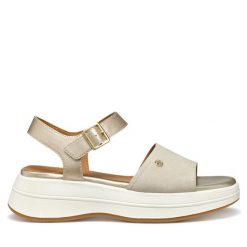 Sandały Geox. Brązowe sandały Geox, bez wzorów, bez obcasa, na koturnie, bez zapięcia. Za 419.99 zł.