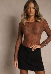Brązowa Bluzka Lonsgleeve z Koronki Zdobiona Cyrkoniami Isoneva. Brązowe bluzki Renee, m, z aplikacjami, z jeansu, eleganckie, bez kołnierzyka, bez ramiączek. Za 79.99 zł.