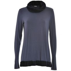 Deha Koszulka t wysokim kołnierzem L / S, T-Shirt D63470 Fioletowy winogron (rozmiar L). Fioletowe bluzki Deha, l, bez wzorów, eleganckie, bez kołnierzyka, bez ramiączek. W wyprzedaży za 115.00 zł.