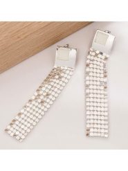 MENTHE À L'O Posrebrzane kolczyki-wkrętki z masą perłową rozmiar: onesize. Szare kolczyki MENTHE À L'O, z perłą, posrebrzane. Za 113.90 zł.