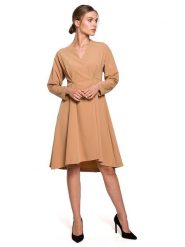 Stylove Sukienka w kolorze beżowym rozmiar: L. Brązowe sukienki Stylove, l, bez wzorów, bez kołnierzyka, bez ramiączek, midi. Za 82.99 zł.