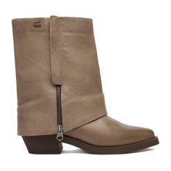 Botki G-Star Raw. Brązowe botki G-Star Raw, bez wzorów, bez obcasa, na słupku, bez zapięcia. Za 499.99 zł.