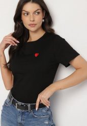 Czarny T-shirt z Bawełny z Krótkim Rękawem i Naszywką w Kształcie Serca Viketta. Czarne t-shirty Born2be, l, z aplikacjami, z bawełny, bez kołnierzyka, bez ramiączek. Za 34.99 zł.