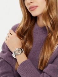 Casio Zegarek 4549526393310 Biały. Białe, analogowe zegarki G-Shock. Za 849.99 zł.