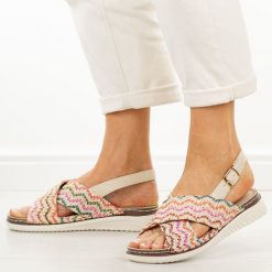 Beżowe płaskie sandały damskie Potocki 90374. Brązowe sandały POTOCKI, bez wzorów, z jeansu, casualowe, bez obcasa, na płaskiej podeszwie, bez zapięcia. Za 149.00 zł.