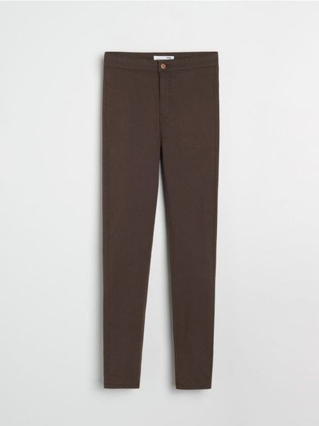 Jeansy skinny - brązowy. Brązowe jeansy Sinsay, l, bez wzorów. Za 39.99 zł.