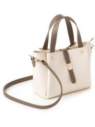 Vince Camuto Torebka "Bellagio" w kolorze kremowym - 25 x 19 x 11 cm rozmiar: onesize. Brązowe torby na ramię Vince Camuto, bez wzorów, z materiału, przez ramię, bez dodatków. Za 109.95 zł.