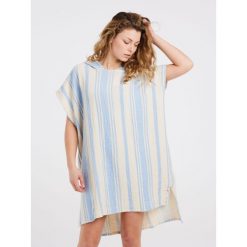 Bluza damska Protest PRTAMADINE poncho. Białe bluzy Protest, bez wzorów, bez kaptura. Za 289.98 zł.