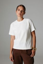 T-SHIRT KIM ECRU XS - Flawless. T-shirty Flawless, uniwersalny, bez wzorów, z bawełny, bez kołnierzyka, bez ramiączek. Za 219.00 zł.