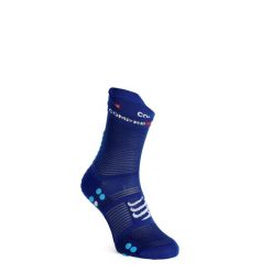Skarpety do biegania Compressport Pro Racing Socks v4.0 Run High. Niebieskie skarpety Compressport, bez wzorów. Za 78.99 zł.