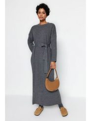 Trendyol Sukienka w kolorze antracytowym rozmiar: S. Czarne sukienki Trendyol, s, bez wzorów, prążkowane, bez kołnierzyka, bez ramiączek, maxi. Za 52.99 zł.