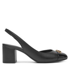 Sandały Michael Kors. Czarne sandały Michael Kors, bez wzorów, bez obcasa, na słupku, bez zapięcia. Za 489.99 zł.