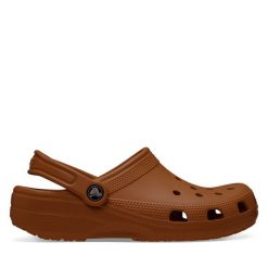 Klapki Crocs. Brązowe klapki Crocs, bez wzorów, bez obcasa. Za 139.99 zł.