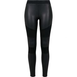 Legginsy miejskie klasyczne sztuczna skóra. Czarne legginsy Urban Classics, l, bez wzorów, z dżerseju. Za 127.50 zł.