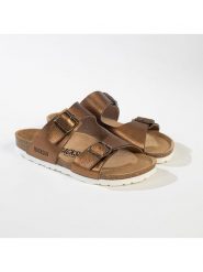 BACKSUN Klapki w kolorze miedzianym rozmiar: 37. Brązowe klapki Backsun, bez wzorów, z materiału, z otwartym noskiem, bez obcasa. Za 130.99 zł.