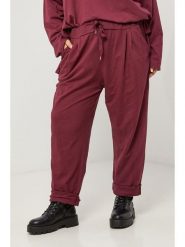 Curvy Lady Spodnie w kolorze bordowym rozmiar: 44/46. Czerwone spodnie materiałowe Curvy Lady, na co dzień, bez wzorów, z materiału, z standardowym stanem. Za 152.99 zł.