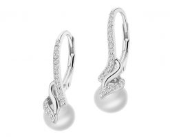 Kolczyki srebrne z perłami i cyrkoniami. Szare kolczyki Apart, z cyrkonią, srebrne. Za 199.00 zł.