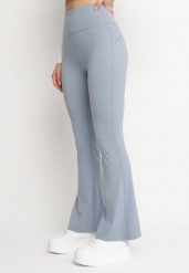 Jasnoniebieskie Legginsy o Kroju Dzwonów z Wysokim Stanem Koritea. Niebieskie legginsy Born2be, l, bez wzorów, z jeansu, z podwyższonym stanem. Za 39.99 zł.