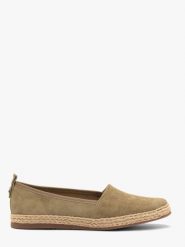 Oliwkowe espadryle damskie. Zielone espadryle Ryłko, bez wzorów, z gumy, bez obcasa, bez zapięcia. W wyprzedaży za 279.99 zł.