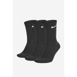 Skarpety Nike Everyday Cushioned Crew. Czarne skarpety Nike, bez wzorów. Za 56.99 zł.