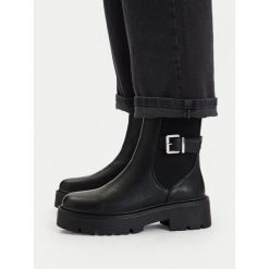 Botki JENNY. Czarne botki Jenny, bez wzorów, bez obcasa, na płaskiej podeszwie, bez zapięcia. Za 189.99 zł.
