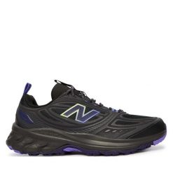 Buty do biegania New Balance. Czarne obuwie sportowe New Balance, bez zapięcia, do biegania. Za 349.99 zł.
