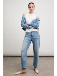 Blue Fire Dżinsy "Kaia" - Curved fit - w kolorze błękitnym rozmiar: W31/L27. Niebieskie jeansy Blue Fire, l, z aplikacjami. Za 174.95 zł.