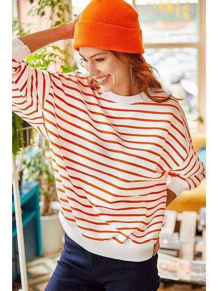 Olalook Bluza w kolorze biało-pomarańczowym rozmiar: M. Białe bluzy Olalook, m, bez wzorów, bez kaptura. Za 56.99 zł.