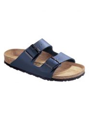 Birkenstock Klapki "Arizona" w kolorze granatowym rozmiar: 39. Niebieskie klapki Birkenstock, bez wzorów, z otwartym noskiem, bez obcasa. Za 316.24 zł.