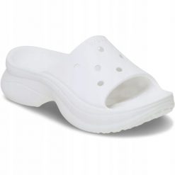 Klapki Dla Dorosłych Crocs Bae Slide. Czerwone klapki Crocs, bez wzorów, z materiału, bez obcasa. Za 191.99 zł.