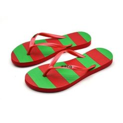 Beco klapki damskie różowo-zielone. Zielone klapki 47 Brand, bez wzorów, bez obcasa. Za 208.99 zł.