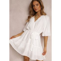 Biała Sukienka Kharon. Białe sukienki Renee, l, bez wzorów, z materiału, bez kołnierzyka, bez ramiączek, mini. Za 99.99 zł.