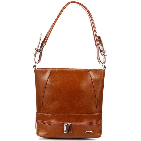 Torebka skórzana na ramię DAN-A T332A camel. Brązowe torby na ramię DAN-A, bez wzorów, ze skóry, na ramię, bez dodatków. Za 259.99 zł.